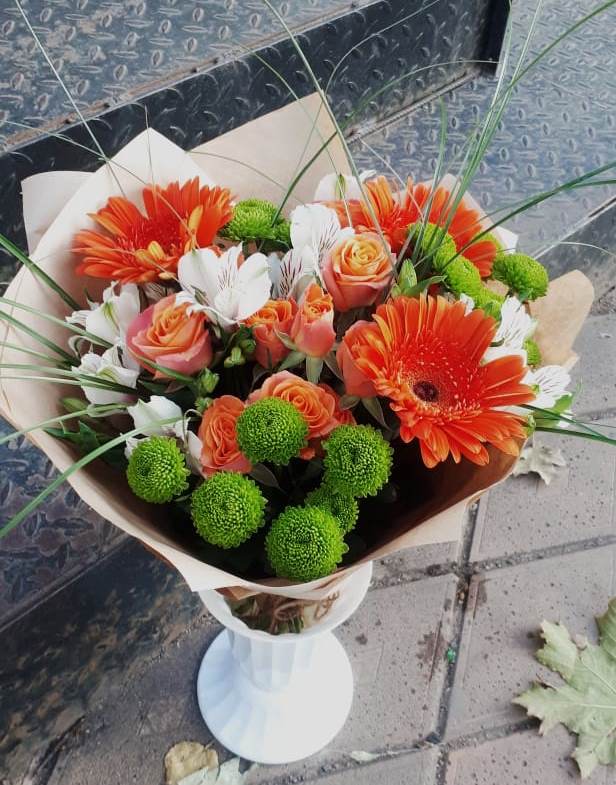 Букет цветов из: Герберы, Хризантемы, Альстромерии и Розы в Подосинки