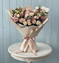 Букет цветов из:  Розы и Лизиантусы в Подосинки