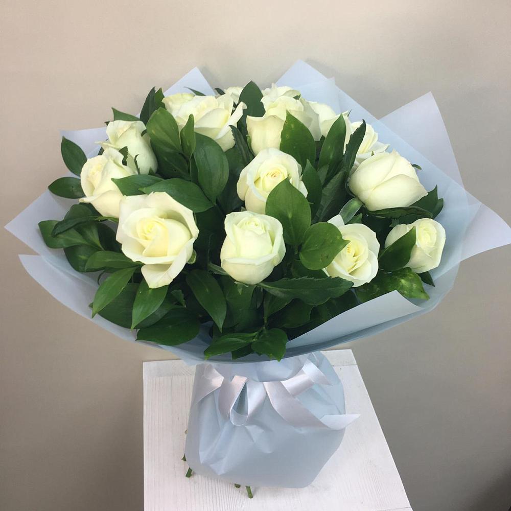 Букет 15 Белых роз Проуд в Подосинки