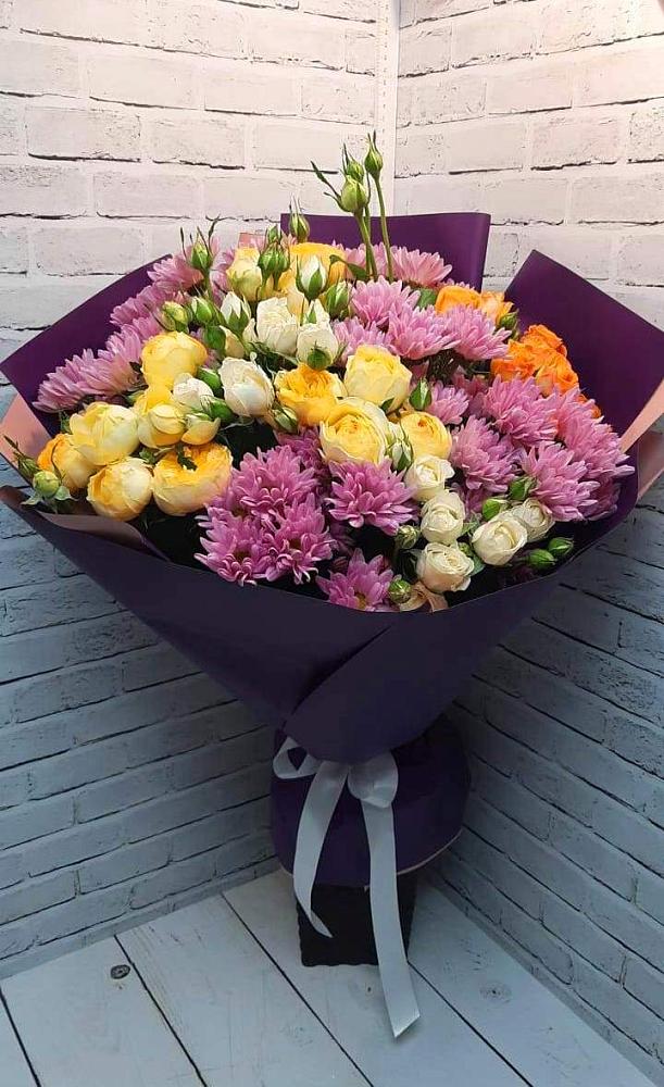 Букет цветов из: Хризантемы и Розы в Подосинки