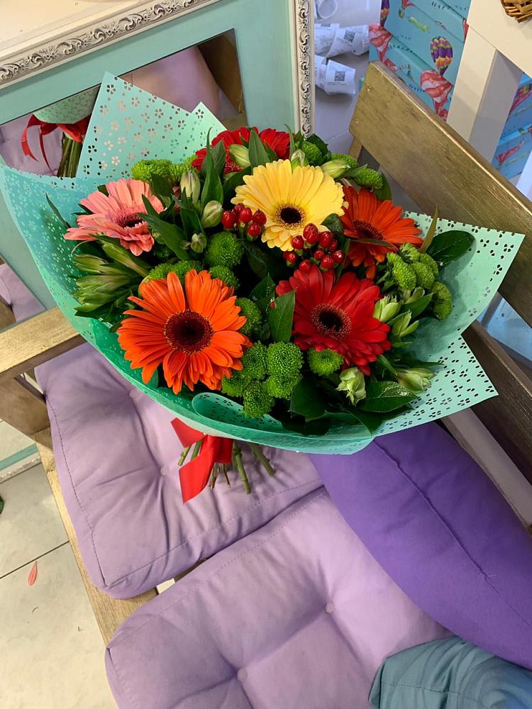 Букет цветов из: Герберы, Хризантемы и Альстромерии в Подосинки