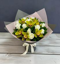 Букет цветов из:  Орхидеи и Розы в Подосинки