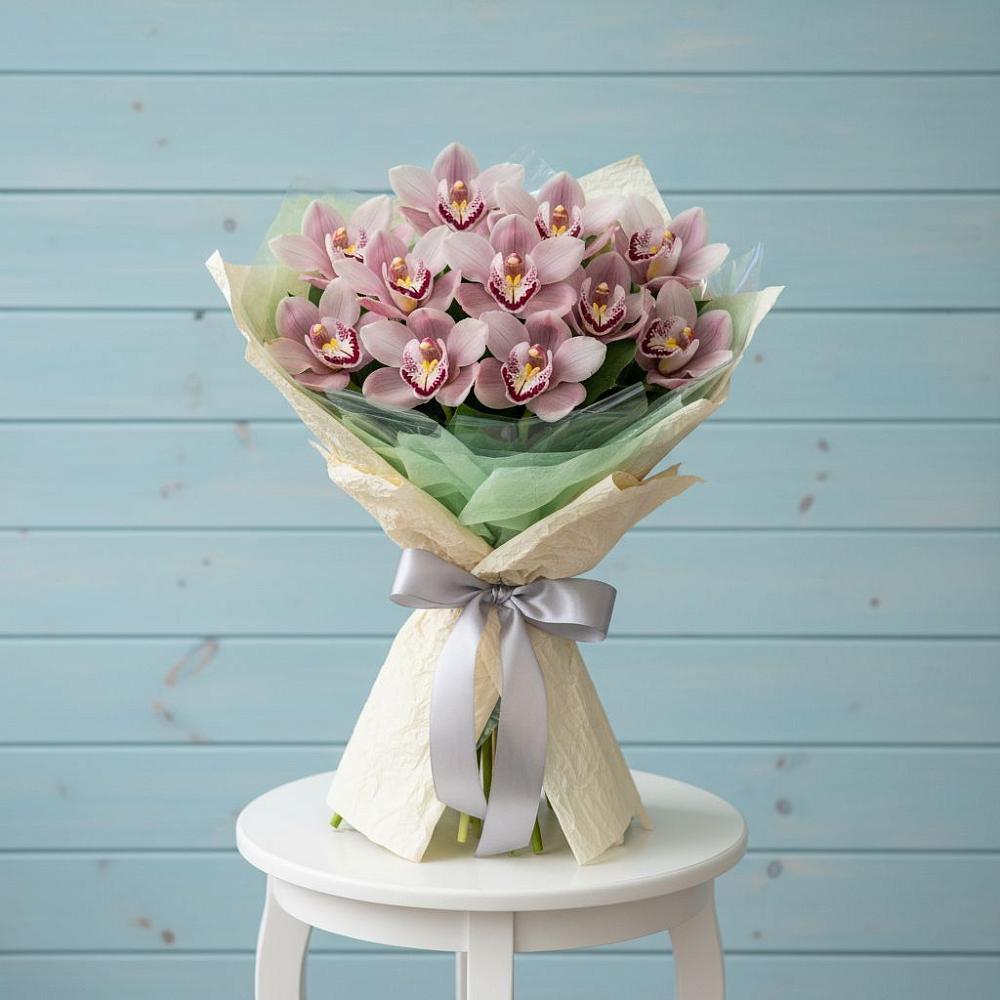 Букет цветов из: Орхидеи и Розы в Подосинки