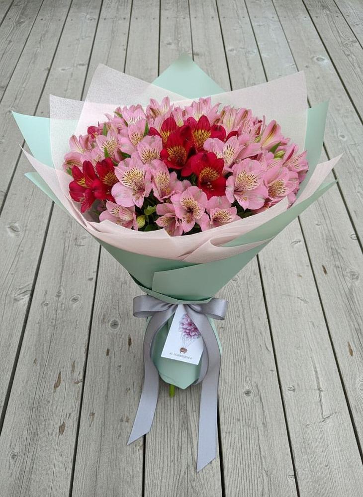 Букет цветов из: Альстромерии в Подосинки