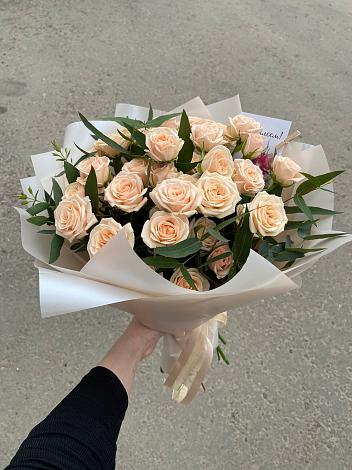 Букет Кремовые розы Латте в Подосинки