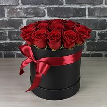 Цветочная композиция из Розы в шляпной коробке в Подосинки