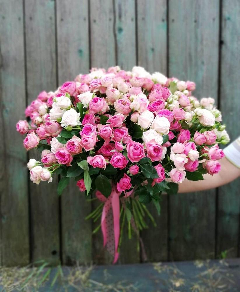 Букет Розовые кустовые розы Натали и Лав Лидия в Подосинки