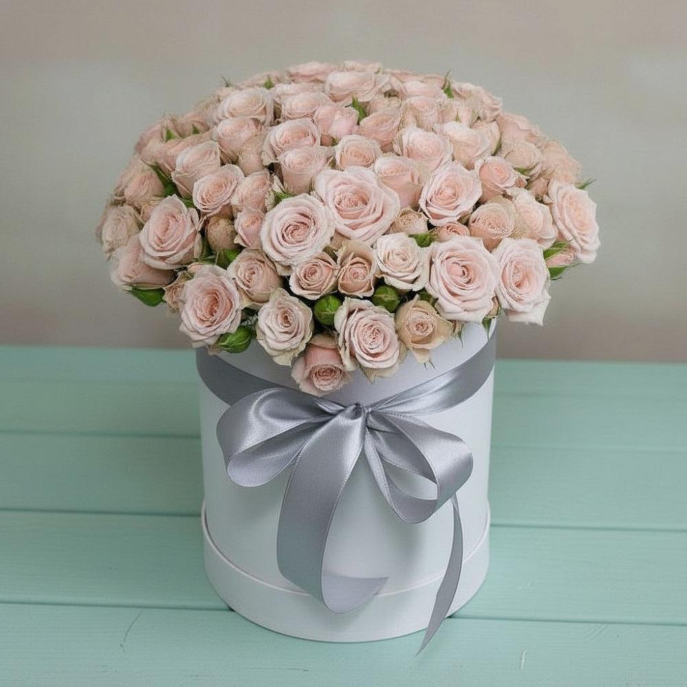 Цветочная композиция из Розы в шляпной коробке в Подосинки